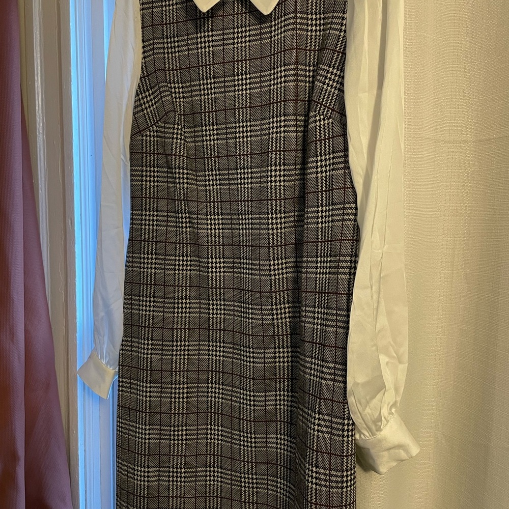 Tommy Hilfiger Black and White Checkered Long Sleeve Dress